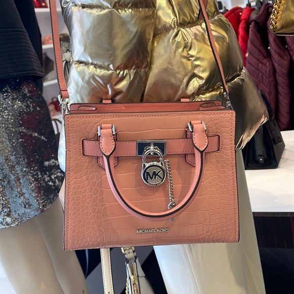 MICHAEL KORS
Hamilton Small Crocodile Embossed Faux Leather Satchel
Primrose
NWT - Picture 8 of 16